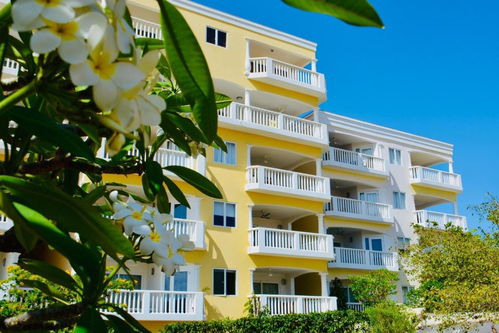 # Blue Bay Beach - Ocean View Apartments - Fully Air Conditioned # Exterior photo